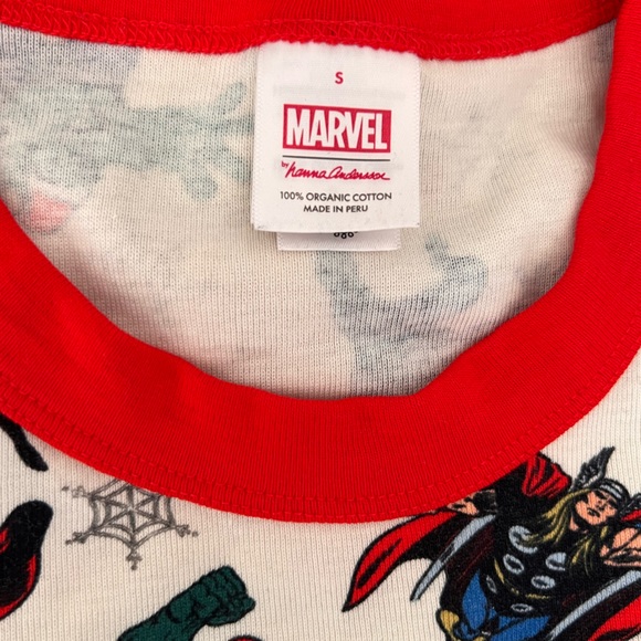 Hanna Andersson MARVEL Christmas Pjs - Picture 2 of 3